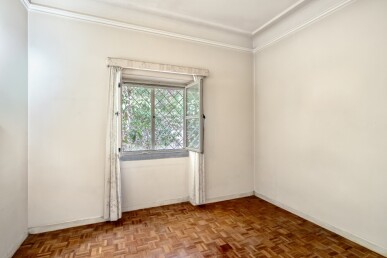 5 bedroom Property in Oeiras, Property for sale in JL-91318