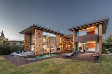 4 bedroom Property in Grândola, Property for sale in JL-91320