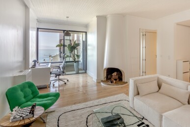 1 bedroom Property in Cascais, Property for sale in JL-91400