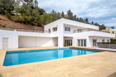 4 bedroom Property in Sesimbra, Property for sale in JL-91491