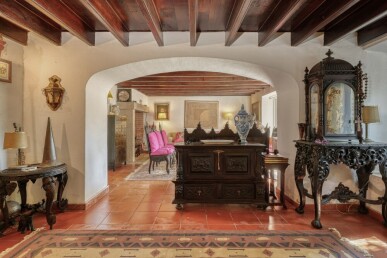 4 bedroom Property in Cascais, Property for sale in JL-91864