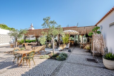 4 bedroom Property in Grândola, Property for sale in JL-91908