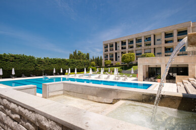 2 bedroom Property in Lisbon, Property for sale in JL-93008