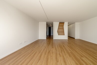 3 bedroom Property in Vila Nova de Gaia, Property for sale in Canidelo, Vila Nova de Gaia, JL-93010