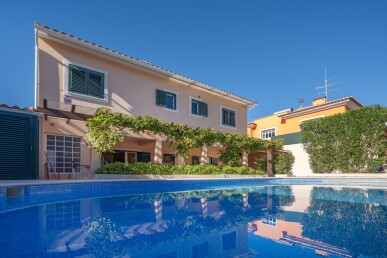 6 bedroom Property in Cascais, Property for sale in JL-93836