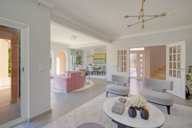 6 bedroom Property in Cascais, Property for sale in JL-93836