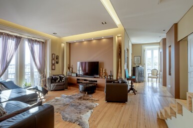 4 bedroom Property in Lisbon, Property for sale in JL-94315