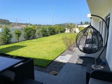 3 bedroom Property in Vila Nova de Famalicão, Property for sale in JL-94378