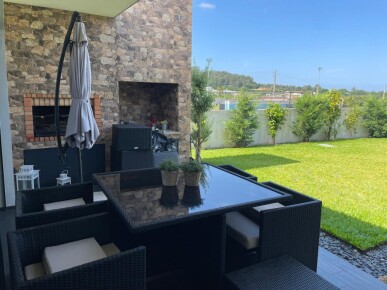 3 bedroom Property in Vila Nova de Famalicão, Property for sale in JL-94378