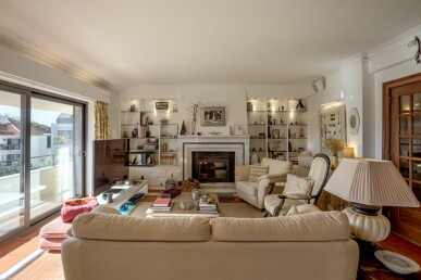 4 bedroom Property in Cascais, Property for sale in JL-94680