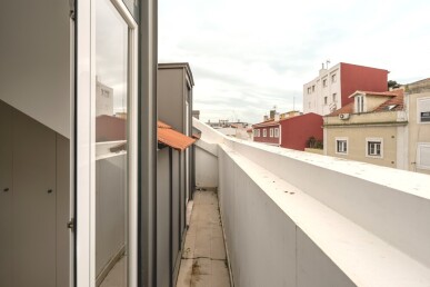2 bedroom Property in Lisbon, Property for sale in JL-94953