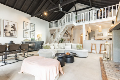 Spectacular 5-bedroom house in Azambuja's historic center!, Property for sale in EVW-047SQ0