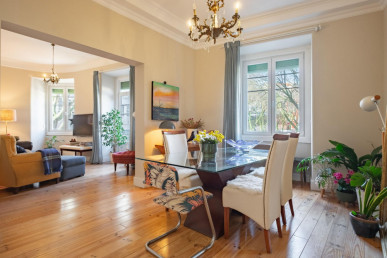 T4 apartment at Campo dos Mártires da Pátria, Property for sale in EVW-0483MC