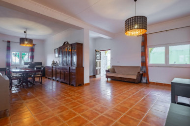 5+1 bedroom villa in Porto Salvo, Property for sale in EVW-047U6X