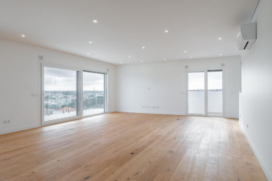 Duplex in exclusive development!, Property for sale in EVW-047OWE