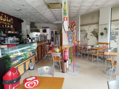 Commercial Establishment in Costa da Caparica, Property for sale in EVW-047HWE