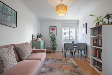 3-bedroom apartment with sea view in Ajuda, Property for sale in EVW-047VQV