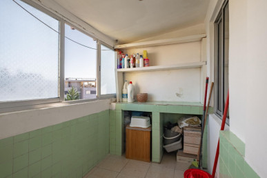 Two-bedroom apartment in an excellent location in Estrela, Property for sale in EVW-047V1P