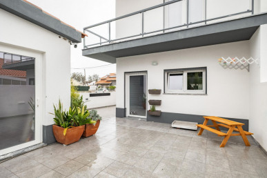 3 Bedroom House in Quinta do Conde, Property for sale in EVW-047FH4
