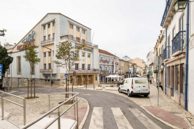 Building with Approved Project in the Most Charming Area of Almada, Property for sale in EVW-047C4N