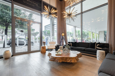 Store in Parque das Nações, Property for sale in EVW-046SZ0