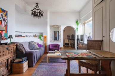 4 bedroom apartment with terrace and views in Amadora, Property for sale in EVW-0469MJ