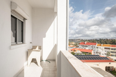 T3 Duplex with attic utilization, Property for sale in EVW-046VHZ