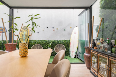 Renovated 4-bedroom apartment with terrace and garden — Anjos / Arroios, Property for sale in EVW-04709T