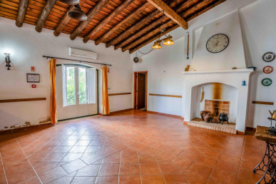 Invest in the heart of Alentejo — a property with authenticity, space, and high potential for appreciation., Property for sale in EVW-046Q9T