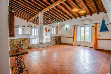 Invest in the heart of Alentejo — a property with authenticity, space, and high potential for appreciation., Property for sale in EVW-046Q9T