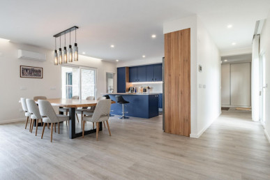 Luxury Single-Story Home in Vila Alegre, Property for sale in EVW-0472R5