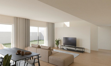 4-Bedroom Contemporary Housing, Property for sale in EVW-0475WM