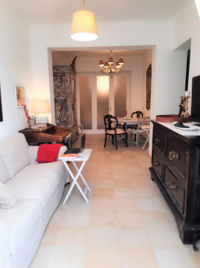 Two Bedroom Apartment with Terrace, Property for sale in EVW-02Y4RV