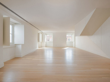 Luxury 3 rooms duplex apartment in Bairro Alto, Property for sale in EVW-02RSCK