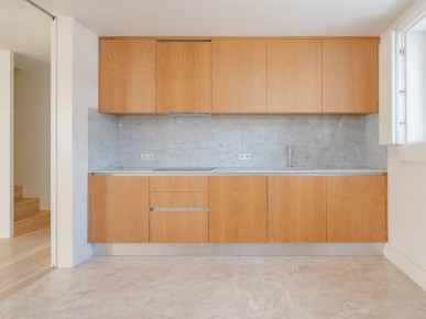 Luxury 3 rooms duplex apartment in Bairro Alto, Property for sale in EVW-02RSCK