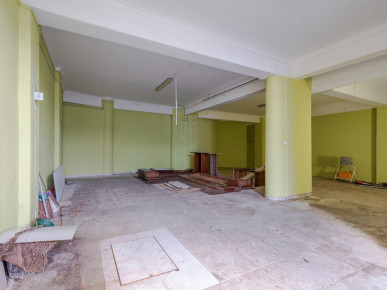 Large store in Arroios, Property for sale in EVW-02RCVC