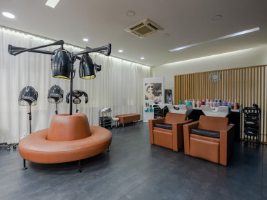 Transfer and sale of a Comercial Property in Restelo, Property for sale in Belém, Lisbon, EVW-02R2CO