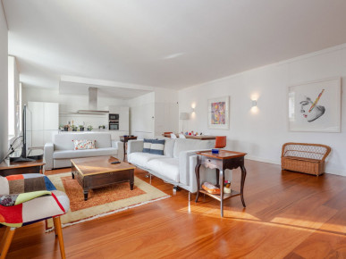 Luxury 1 bedroom apartment in Chiado, Property for sale in Lisbon, Lisbon, EVW-02QTRE