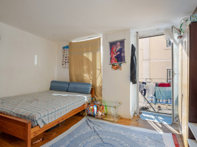 1+1 bedroom apartment near Largo da Graça, Property for sale in EVW-02OWKR