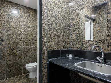 Store for sale in Penha da França, Lisbon, Property for sale in Lisbon, Lisbon, EVW-02O97L