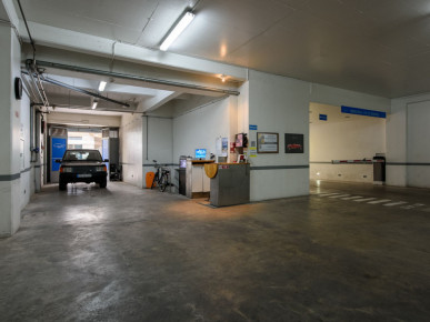 Commercial space in Novas Avenidas!, Property for sale in Avenidas Novas, Lisbon, EVW-02MGII