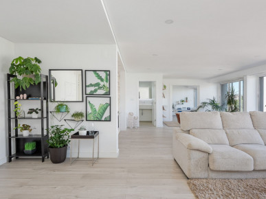 Bright & sunny 4+1 room apartment at Benfica, Property for sale in Benfica, Lisbon, EVW-02MFX4