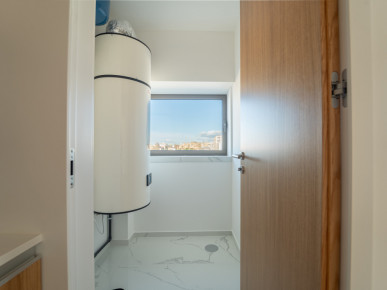 2 bedroom flat by the beach in Matosinhos Sul, Property for sale in Matosinhos e Leça da Palmeira, Matosinhos, DL36120