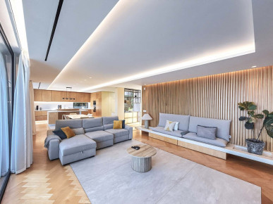 Modern Luxury Villa with Pool and Panoramic Terrace in São Martinho, Property for sale in Funchal, Madeira, PP176256