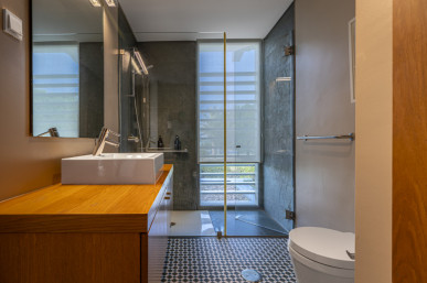 3 bedroom duplex villa in Troia, renovated, with private garden, Property for sale in Grândola e Santa Margarida da Serra, Grândola, DL36194