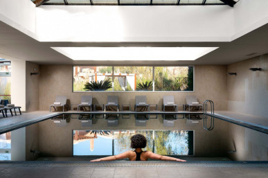 Luxury 1-Bedroom Suite With Sea And Pool Views - 5 Star Resort In Carvoeiro, Property for sale in Lagoa e Carvoeiro, Lagoa, PP176293