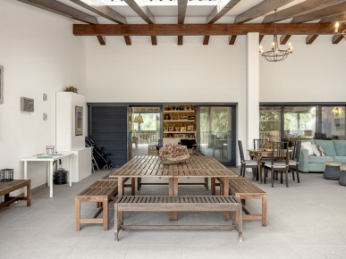 9 bedroom farm in Azeitão with swimming pool and 11 ha of land, renovated, Property for sale in Azeitão (São Lourenço e São Simão), Setúbal, DL36997