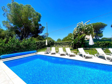 Spacious Private Villa With Heated Pool Near Vilamoura Marina & Golf Courses, Property for sale in Vilamoura, Albufeira, PP176259