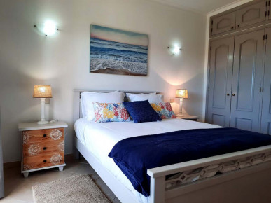 Spacious Private Villa With Heated Pool Near Vilamoura Marina & Golf Courses, Property for sale in Vilamoura, Albufeira, PP176259