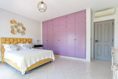 Spectacular 5-Bedroom Villa/Estate - Live In Luxury, Earn In Paradise - Assumadinha, Vilamoura, Property for sale in Vilamoura, Albufeira, PP176321